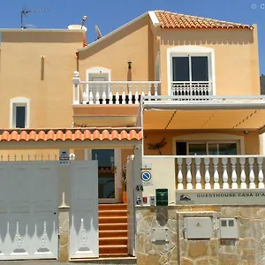 Casa D'amélia 3*, Armenime España